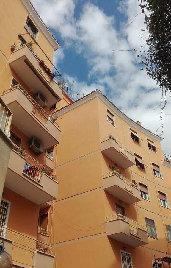 B&B La Casa Di Gabry ローマ エクステリア 写真